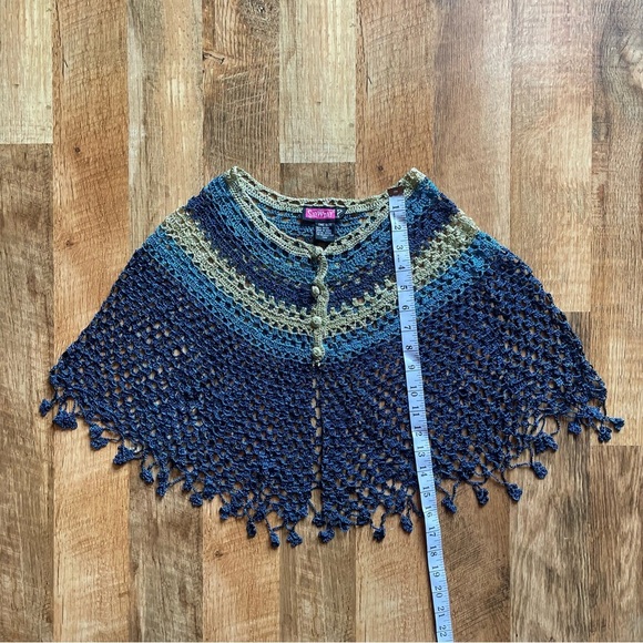 Say What? Blue‎ and Gold Camisole Shawl - Picture 5 of 5